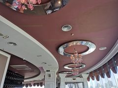 -荣誉国际酒店-云顶旋转餐厅
