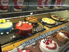 -DQ·蛋糕·冰淇淋(虹口龙之梦店)