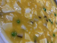 -渝信川菜 · 川味家常菜(财富购物中心店)