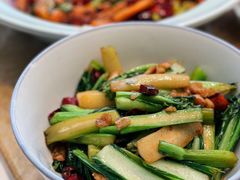 炝炒迟菜心-湘邻呷铺·田园家宴(汉基广场店)