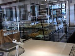 面包甜点陈列柜-味多美(民星路店)