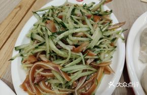 Cucumber and Pig Ear Shreds