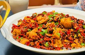 Zhenwei Spicy Chicken