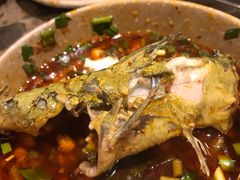 -肖肖酸萝卜鱼火锅(总店)