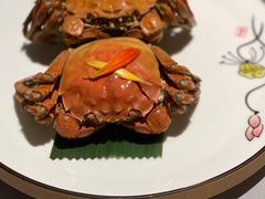 清蒸大闸蟹-屋里厢上海菜馆