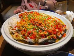 湘西一代霸王双椒鱼头-隐厨·中国菜馆(三里屯T+MALL店)