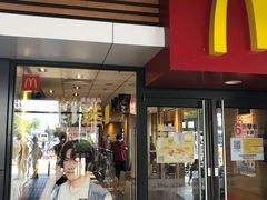 门面-麦当劳(江湾镇店)