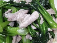 -口衣记鸡饭店