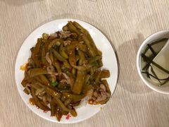 鱼香茄子盖浇饭-老头盖浇饭(南京新街口明瓦廊宏光酒店店)