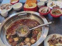 -醉董牛川派鲜肉自选火锅(烟台店)