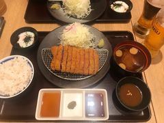 -牛カツ京都勝牛(河原町蛸薬師店)