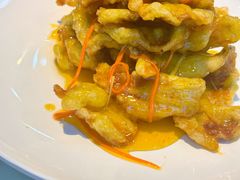 -鸿亨泰杂鱼馆(港馨家园店)