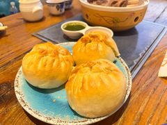 -蒙亨·阿木图赛(乌兰察布天恒广场店)
