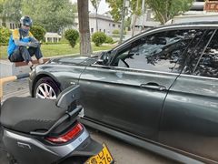 -滕州微山湖红荷湿地景区