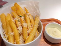 -阿妮叶李(光谷世界城店)