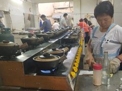 自助取餐区-红星光发煲仔饭(大石街店)