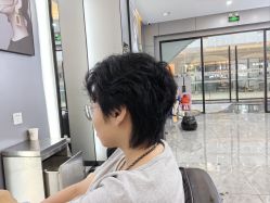 -丝语萱形象