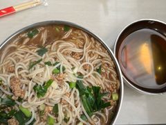 -正宗杨记普洱酸醋米线(总店)