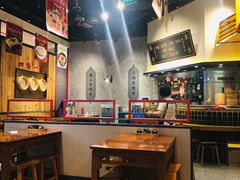 大堂-龍堂蟹黄小笼包(万家丽店)