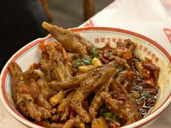 秘制凤爪-堂瓦里·33年传统赣菜(第一街区店)