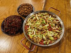 -邱金小炒·30 年盐帮江湖菜(自贡店)