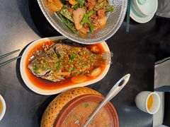 -在莲野·湖北民间菜·头牌松滋鸡(光谷步行街店)