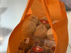-白玉兰食品甜凤店(合生汇店)