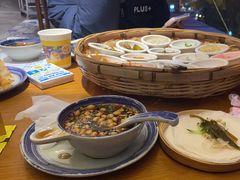 -包整·丝娃娃(一览甲秀楼风景店)