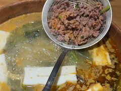 -洱火云南酸菜牛肉火锅(石景山当代商城店)