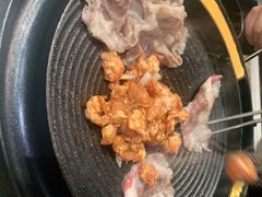 -三国惹火烤肉·中日韩烤肉集合店(百草路店)