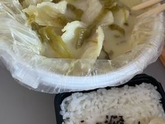 -九锅一堂酸菜鱼(学府凯德店)