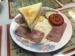 火腿煎蛋-华星冰室(湾仔店)