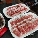 晚上也比较多，直接去的三楼 价钱比较便宜，经济实惠