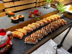 三文鱼寿司-奔海甄选·活鲜刺身铁板烧自助(太原里店)
