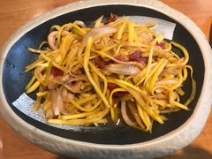 -莲香西域·正宗新疆菜(龙华店)