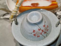 -雍容荟帝王蟹活龙虾展台自助(IFS黑金店)
