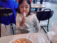 -王府井奥莱棋盘山小镇