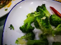 -嘎吧锅私家菜馆(新村十区店)