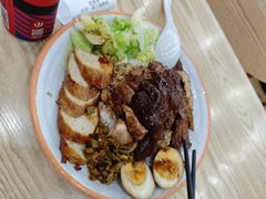 -瑞霖·隆江猪脚饭