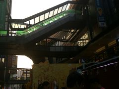 -江燕路万科里