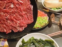 -廖掌柜·重庆鲜货火锅(上海首店)