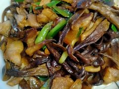 -永顺潮汕菜海鲜砂锅粥生腌大排档(万安大厦店)