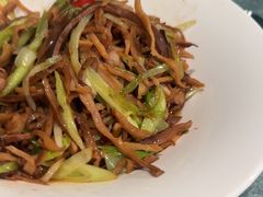 -凤凰园烤鸭店·唐山菜·传承花椒肉(老唐丰路店)