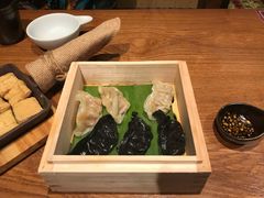 -云海肴·汽锅鸡·云南菜(天山百盛优客店)