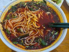 麻辣米粉-开口笑·精选水饺