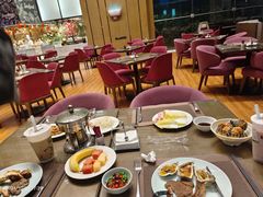 -飨食汇全日制餐厅·昆山皇冠假日酒店(九方店)