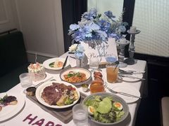 -静香HOUSE·全时段融合餐厅(七星欢乐颂店)