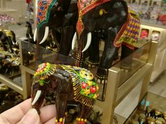 -王权免税店(普吉市区店)