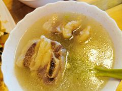 -敖特尔布里亚特美食坊(世纪花苑店)
