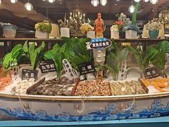 -领鲜活海鲜榴莲自助火锅(东门店)